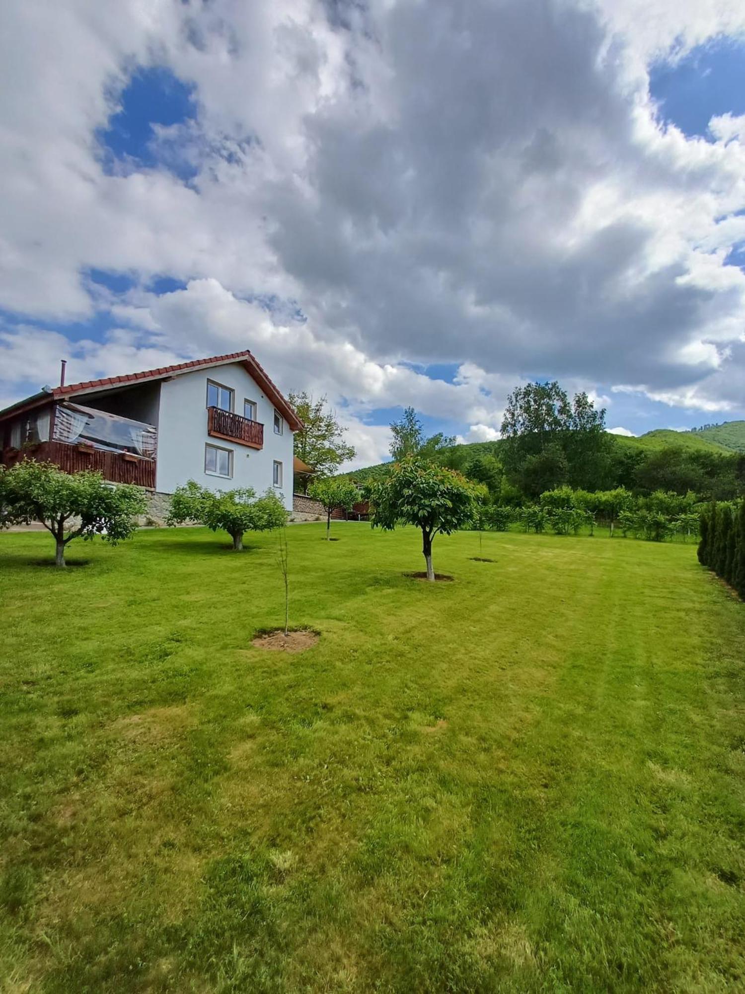 Готель Casa Marandy Sadu Екстер'єр фото