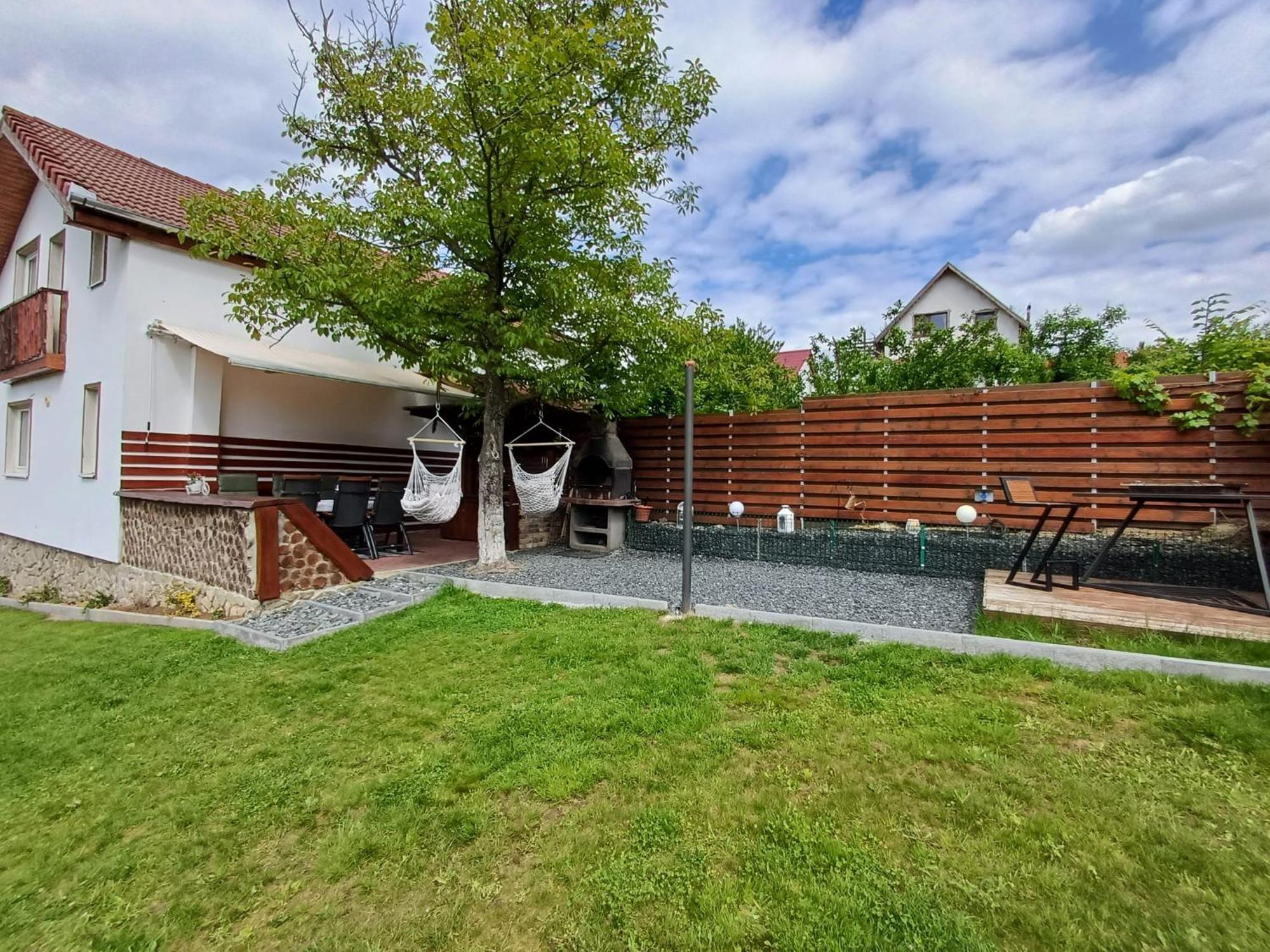 Готель Casa Marandy Sadu Екстер'єр фото