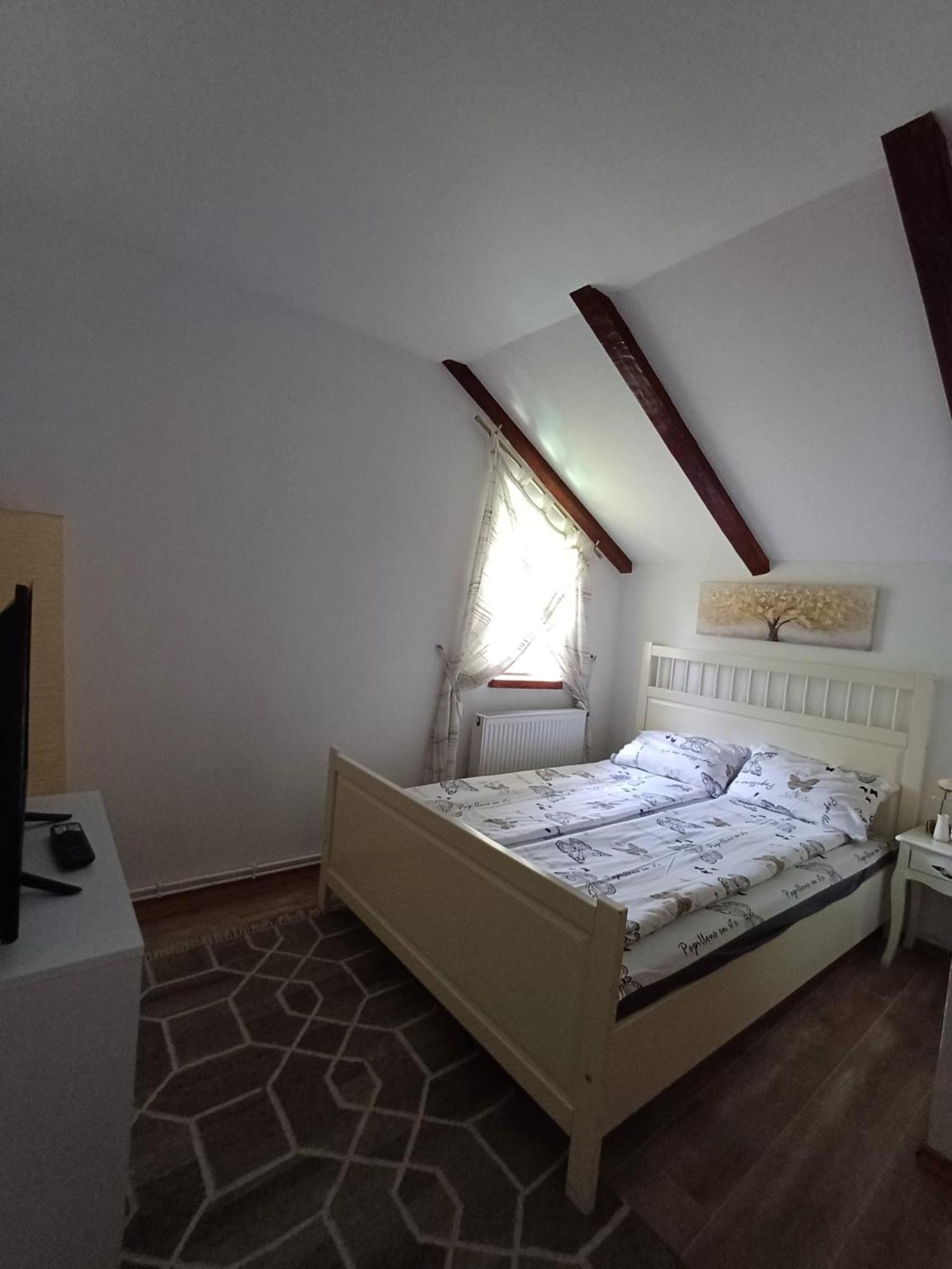 Готель Casa Marandy Sadu Екстер'єр фото