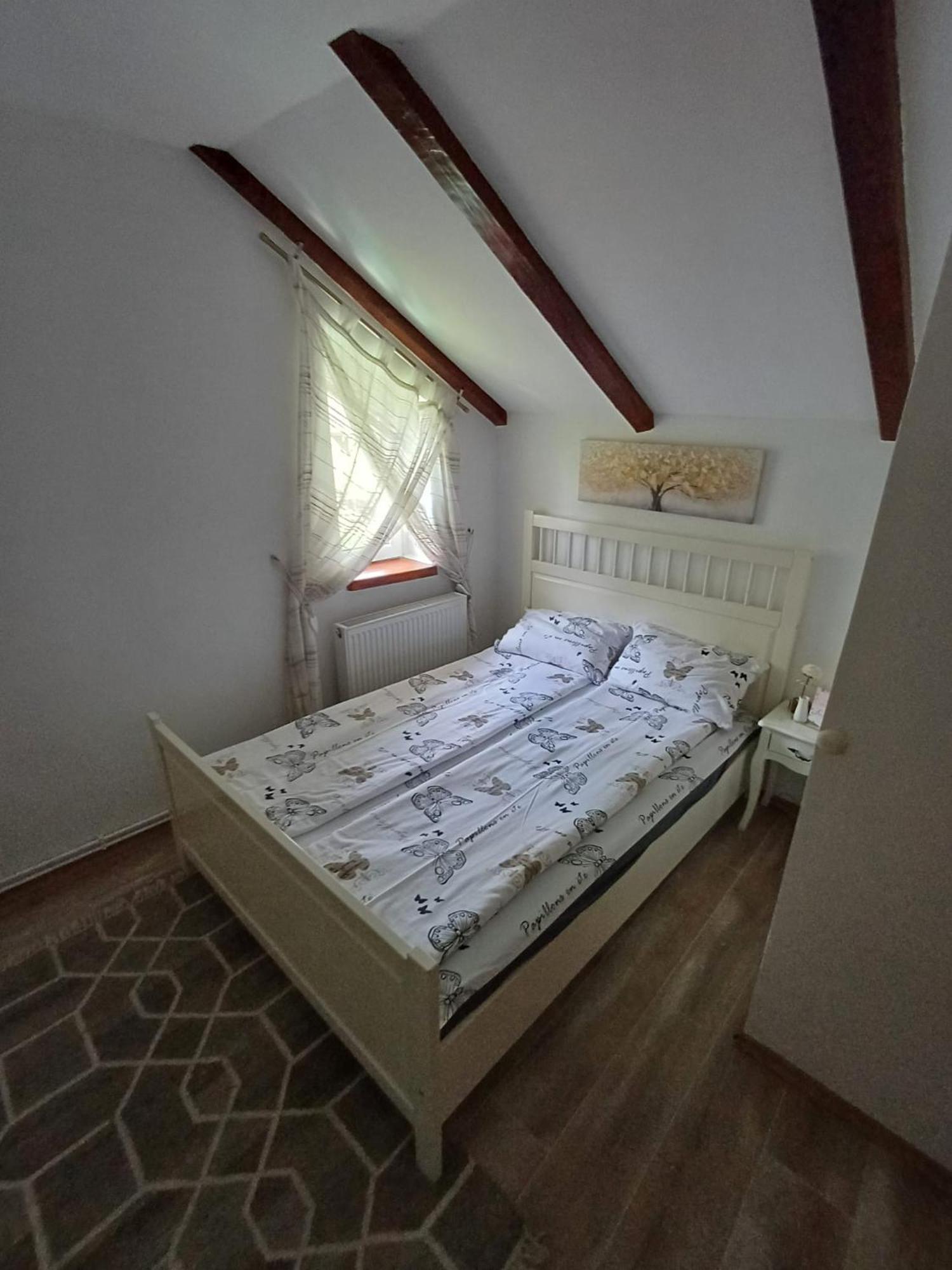 Готель Casa Marandy Sadu Екстер'єр фото